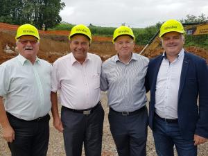 Polozitev temeljnega kamna pred gradnjo PLC KT, 14082018, foto Lapego (2)